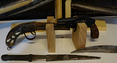 Yurtdışına kaçırılmayı bekleyen 150 adet tarihi eser bulundu