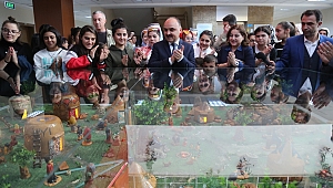 Sevgi evlerinde kalan çocuklar kil ve çamurdan ‘Dede Korkut’ köyü yaptı