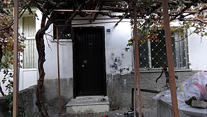 2 yaşındaki çocuğu kapıyı kıran komşusu kurtardı