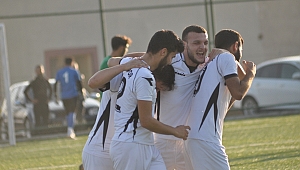  Kayseri Sağlıkspor’un gözü zirvede