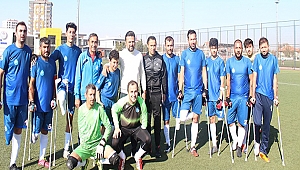  Melikgazi Ampute, galibiyeti Bülent Uygun'a hediye etti