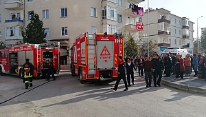 Turgut Reis mahallesindeki yangın itfaiye ekiplerini harekete geçirdi