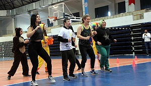 Engelli çocuklar, ERÜ öğrencileriyle gönüllerince eğlendi