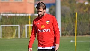 İ.M. Kayserispor'da dördüncü ayrılık