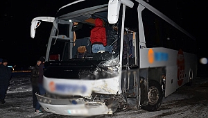 Kayseri'de feci kaza: 2 ölü 1 yaralı