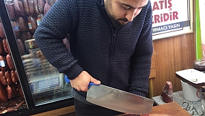  “Kayseri’de pastırmanın dilim fiyatı diye bir satış yok, dilim müşteriye ikram edilir”