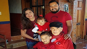  Meksikalı hasta Türk doktorlarına ay-yıldızlı doğum günü kutlaması ile teşekkür etti