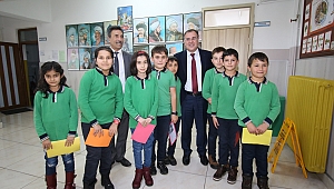 Öğrenciler modern atölyelerde eğitim görüyor