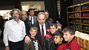 Talas Belediyesi Öğrencilere ‘Naim’i İzletiyor