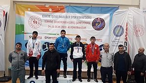 Hamza Korkmaz, İşitme Engelliler Güreş Şampiyonasında Türkiye Üçüncüsü