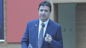  Mahmut Arıkan: “Hükümet deprem hadisesini kapatmak için elinden geleni yapıyor”