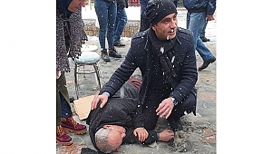 Zabıta, dili boğazına kaçan vatandaşı yaptığı ilk yardımla kurtardı