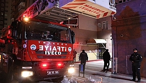 Kayseri'de yangın paniği: Binada mahsur kalanlar itfaiye merdiveni ile kurtarıldı