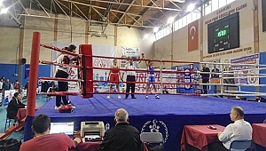 Kayserili kadın boksörler, Çankırı'dan madalya ile döndü