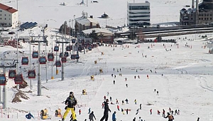 'Sömestir boyunca Erciyes'e gelen misafir sayısı 500 bini geçti'