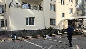 9. kattan düşen 83 yaşındaki kadın hayatını kaybetti