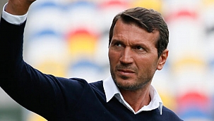 Bayram Bektaş hedef tahtasında 