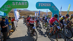 Erciyes'te Uluslararası Dağ Bisikleti heyecanı sürüyor