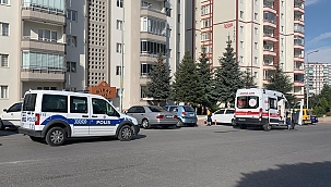 Bunalıma girdi, kendini doğalgaz borusuna astı