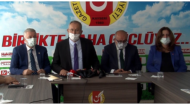 "Her 3 gazeteciden 1'i işsiz"