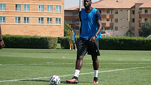 Taraftar Kanga'ya tepkili