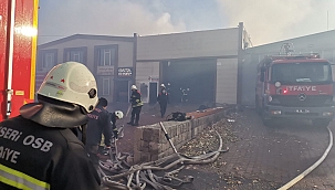 Kayseri'de ahşap fabrikasında yangın