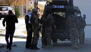 Kayseri'de komşularını av tüfeği ile tehdit eden 2 kişiye gözaltı