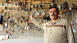 Mobilya atölyesini müzeye çevirdi