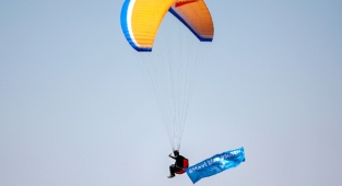 'Mavi bize yakıştı'