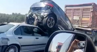 Otoyolda zincirleme kaza