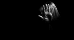 Annesini yumruklayan üniversiteli Süheyla'ya para cezası