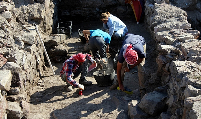 Anadolu'nun 6 bin yıllık tarihinin çıkarıldığı Kültepe'de kazı çalışmaları başladı