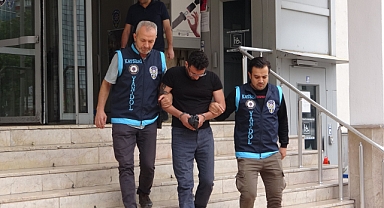 Kayseri'de vatandaşları 4 milyon TL dolandıran şahıs yakalandı