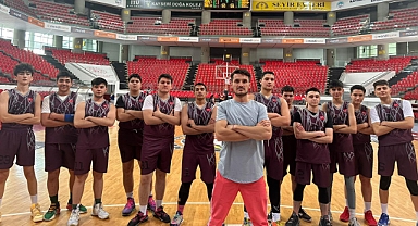 İdeal Koleji Finalde