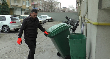 Bina Görevlisi Başkanlığa Aday!