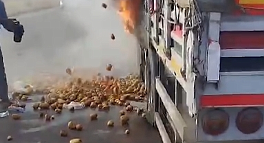 Patates Yüklü TIR Dorsesi Yandı