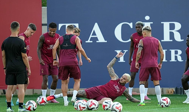 Galatasaray, çift antrenman yaptı