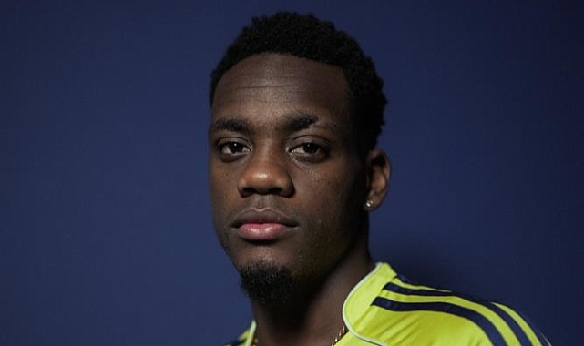 Jhon Duran resmen Fenerbahçe'de