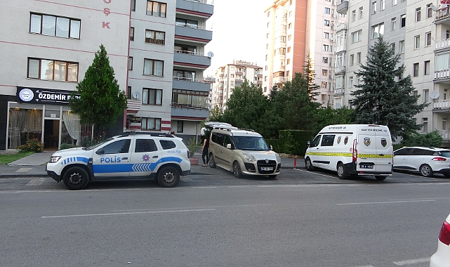 Marketten döndüğünde eşini ölü buldu