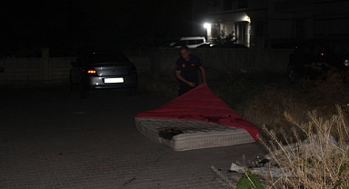 Polisin dikkati faciayı önledi... Yatarken içtiği sigara sonu oluyordu