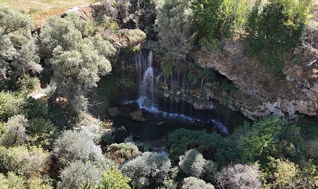 Saklı cennet olarak biliniyor, sesi ve görüntüsüyle mest ediyor