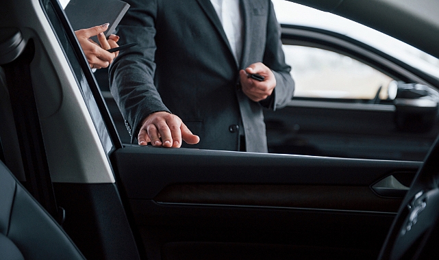 Her araca kasko geliyor