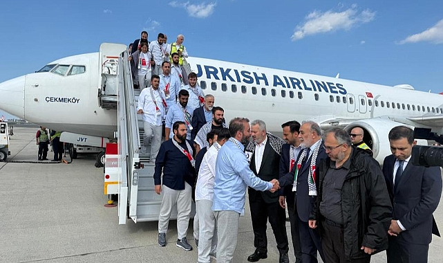 Özgürlük Filosu'ndaki 94 aktivist Türkiye'ye getirildi