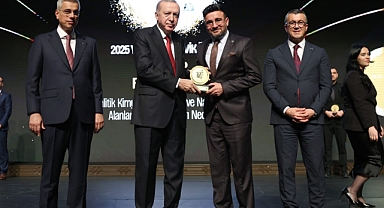 Cumhurbaşkanı Erdoğan’dan ERÜ’ye ödül