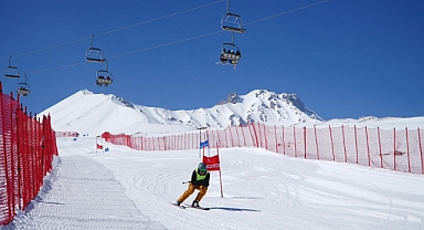 Diplomatik Kayak Yarışı, bu yıl da Erciyes'te gerçekleşecek