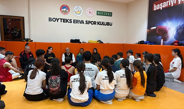 ERVA sporcularına değerler eğitimi