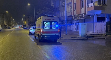 Adres sorduktan sonra bıçakladılar: 1 yaralı