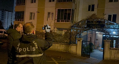 Baba-oğul arasındaki kavga kanlı bitti: 1'i ağır 2 yaralı