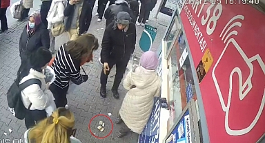 Döviz düşüren vatandaş, parasına kavuştu