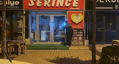 Gece yarısı çiğ köfte dükkanını kurşunlayıp, kaçtılar